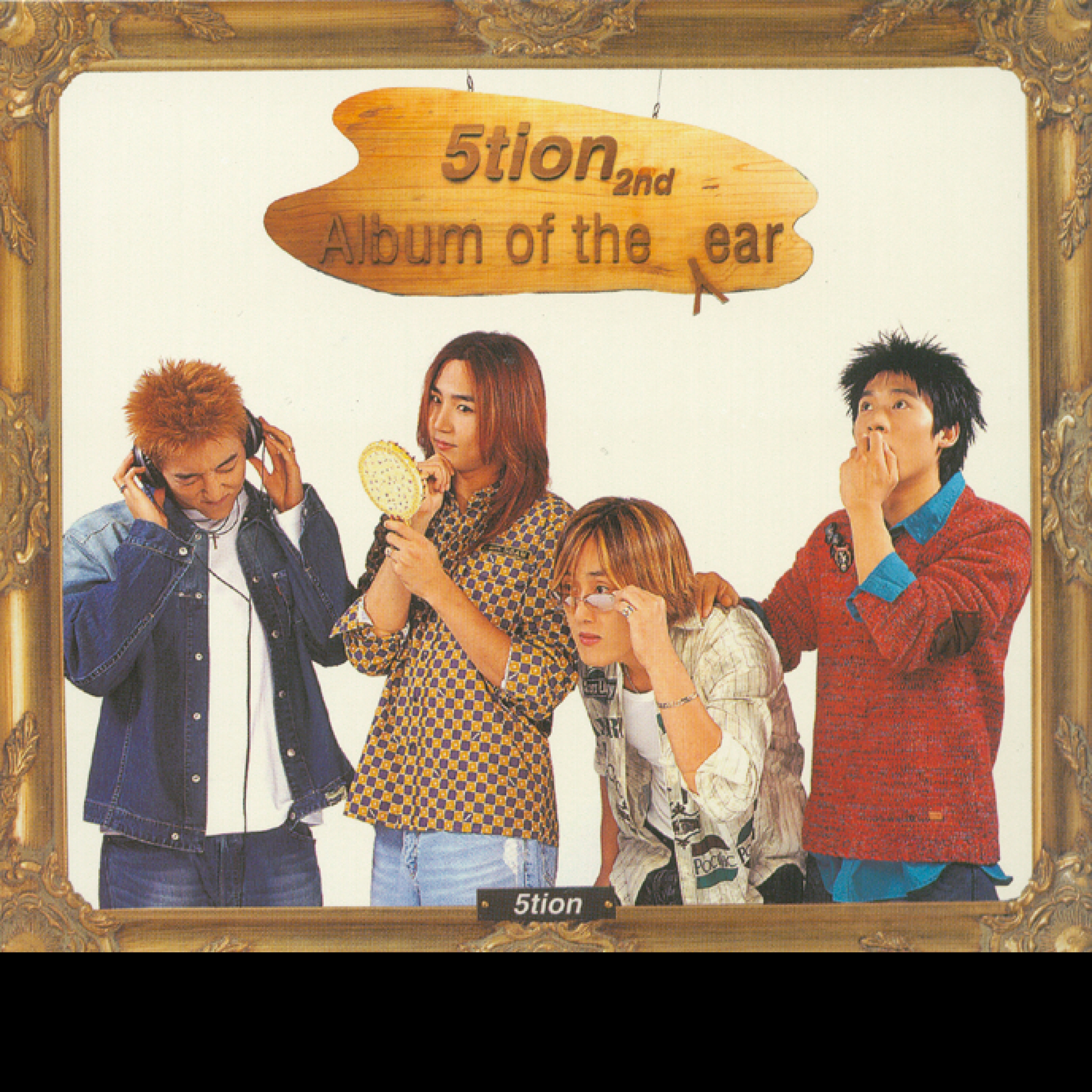 Album Of The Ear STUDIO • 2002