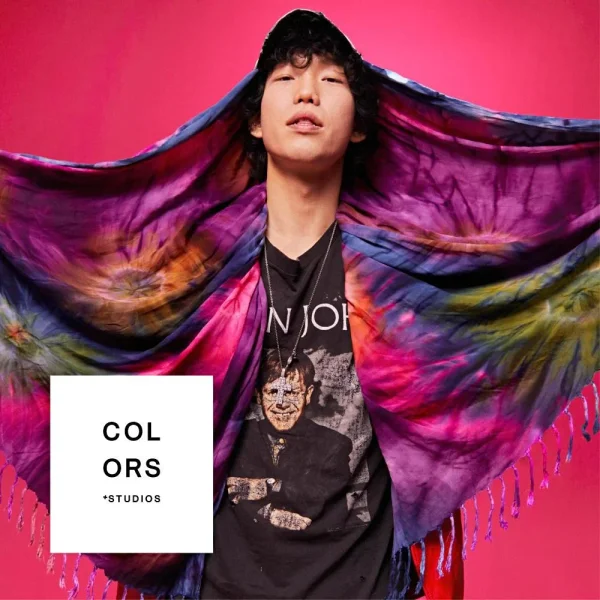 25 - A COLORS SHOW