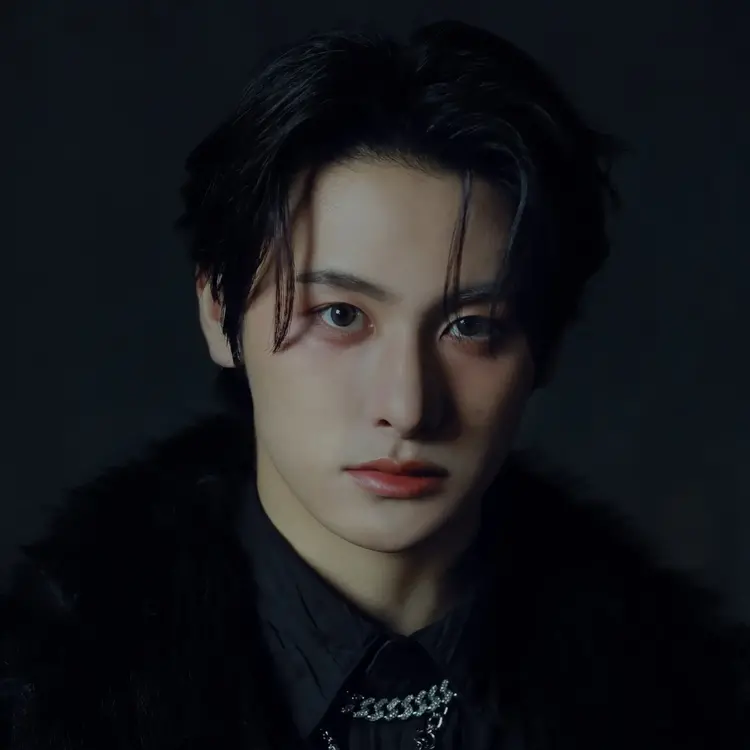 Eunil