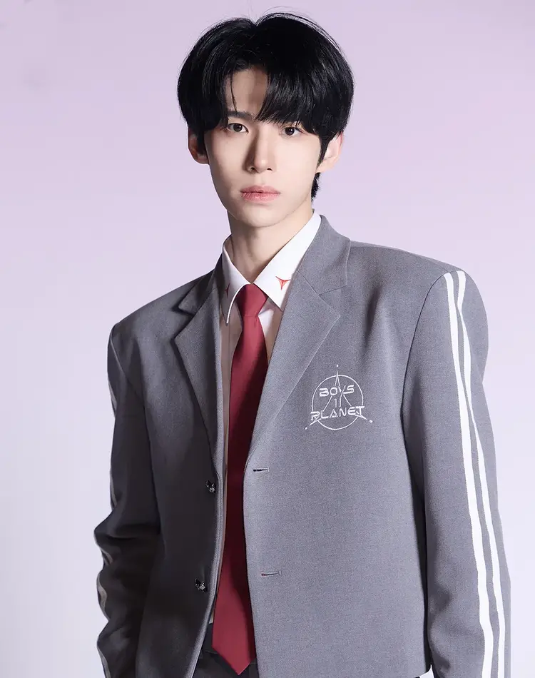 Zhou Yan He