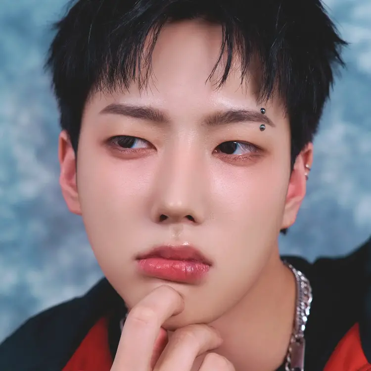 Jongwoo