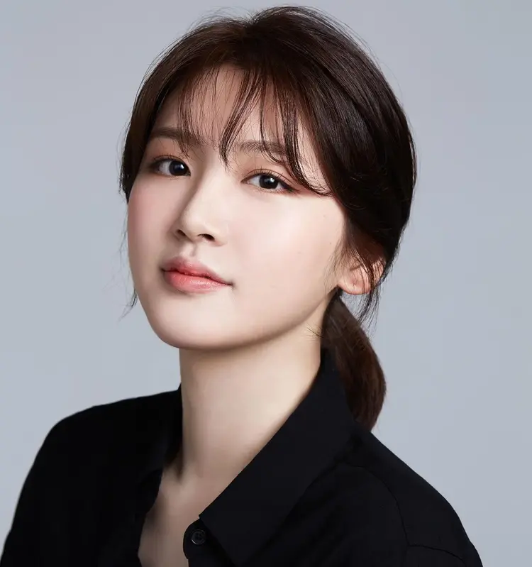 Yoo Na Gyeol