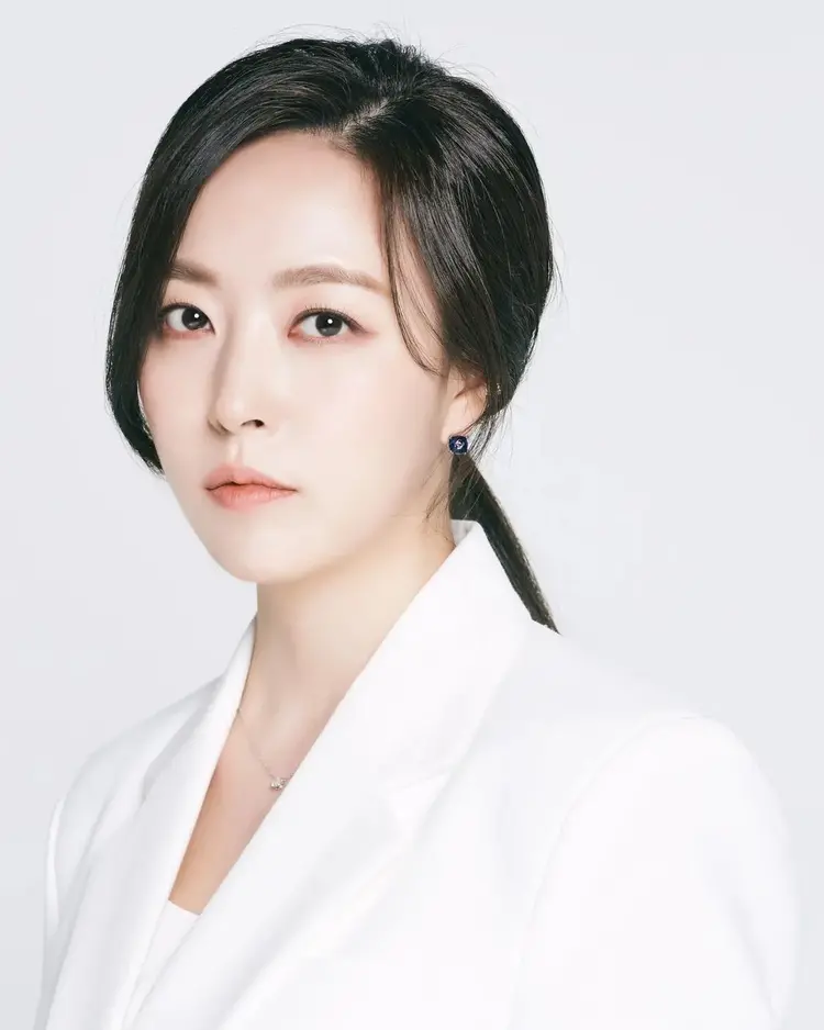 Shim Eun Jin