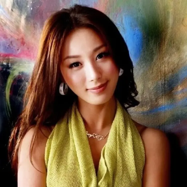 Kim E-Z