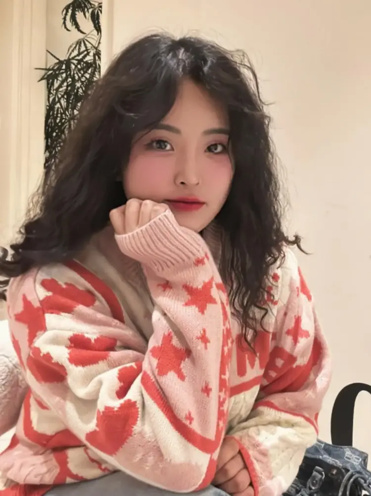 Eun.E