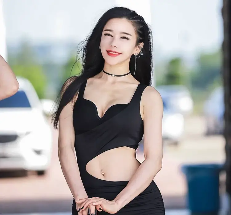 Yu Ara