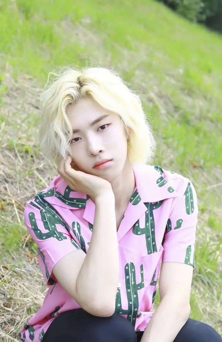 Hwi