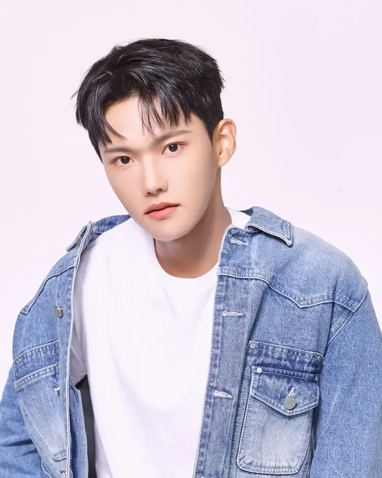 Donghyuk