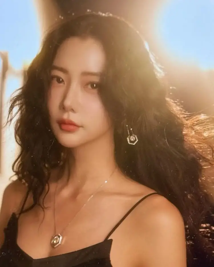 Clara