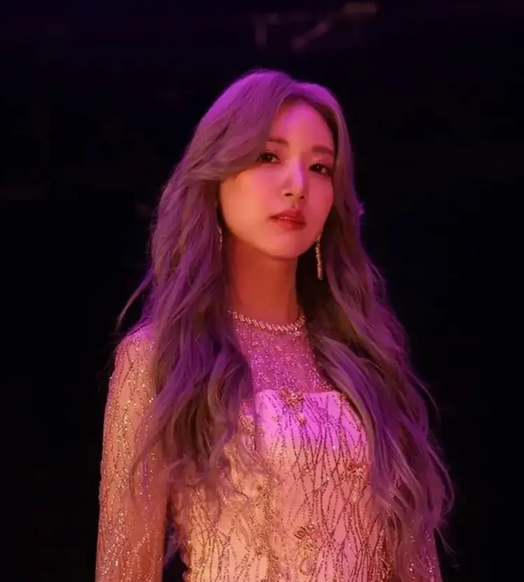 Hong Ju Hyun