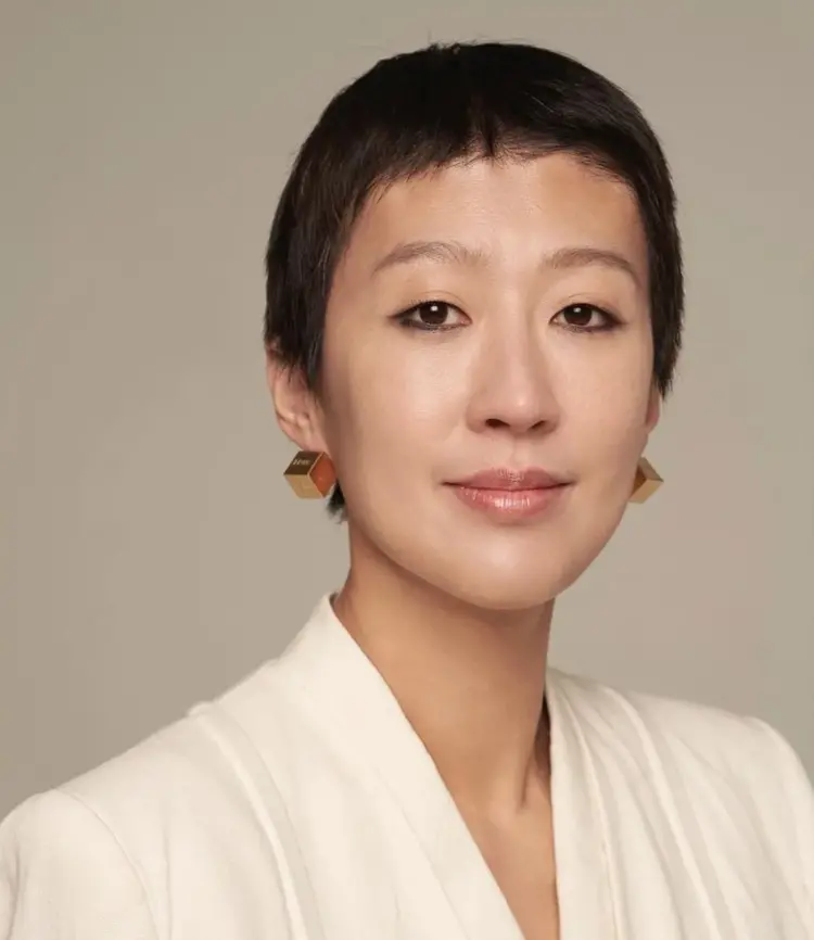 Hong Jin Kyung