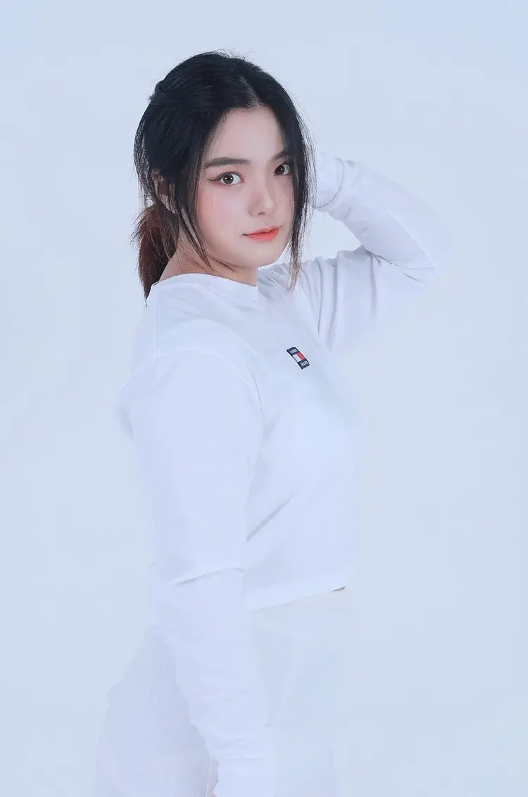Jun Bogyeong