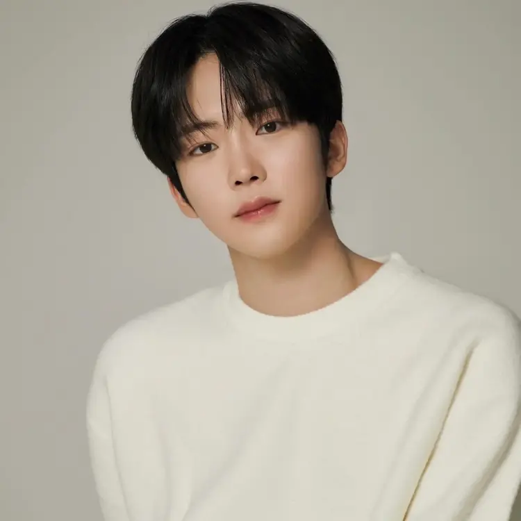 Kim Young Seok