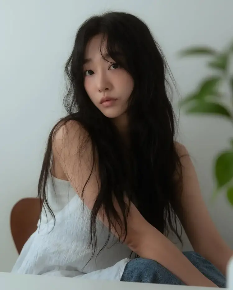 Lee Ha Young