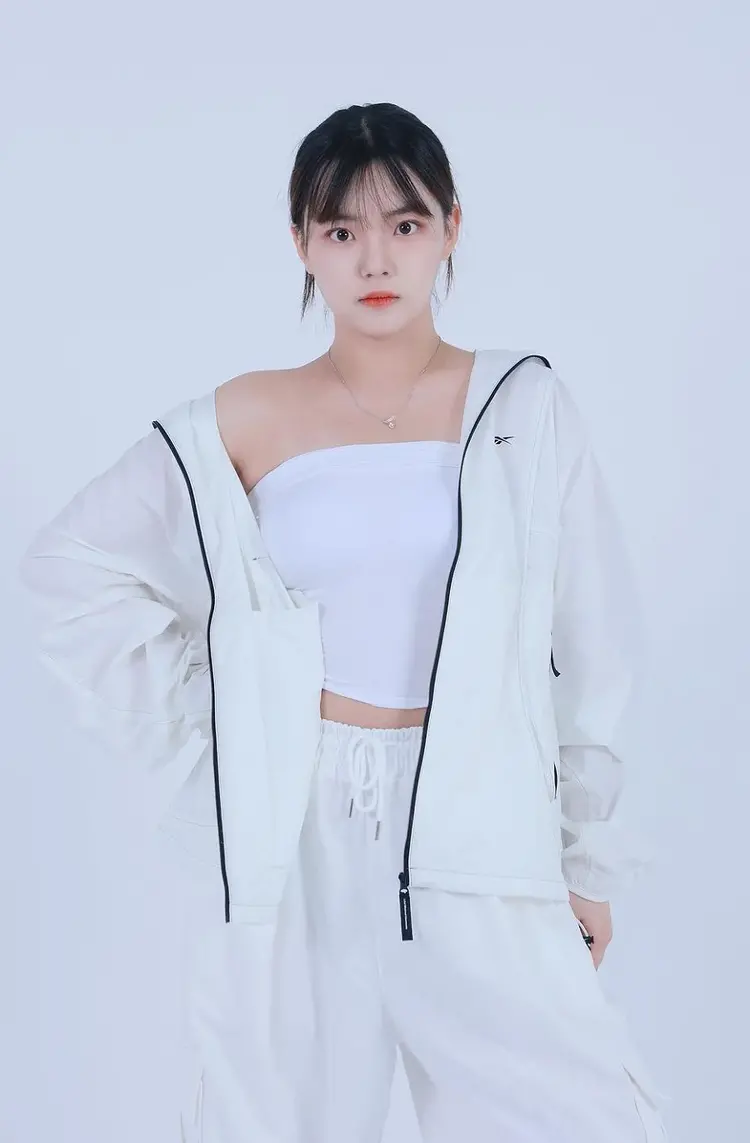 Lee Hyein