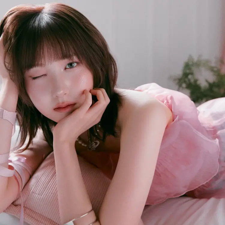 Hitomi