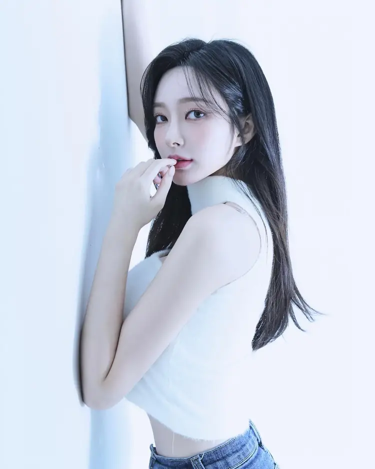 Chaewon